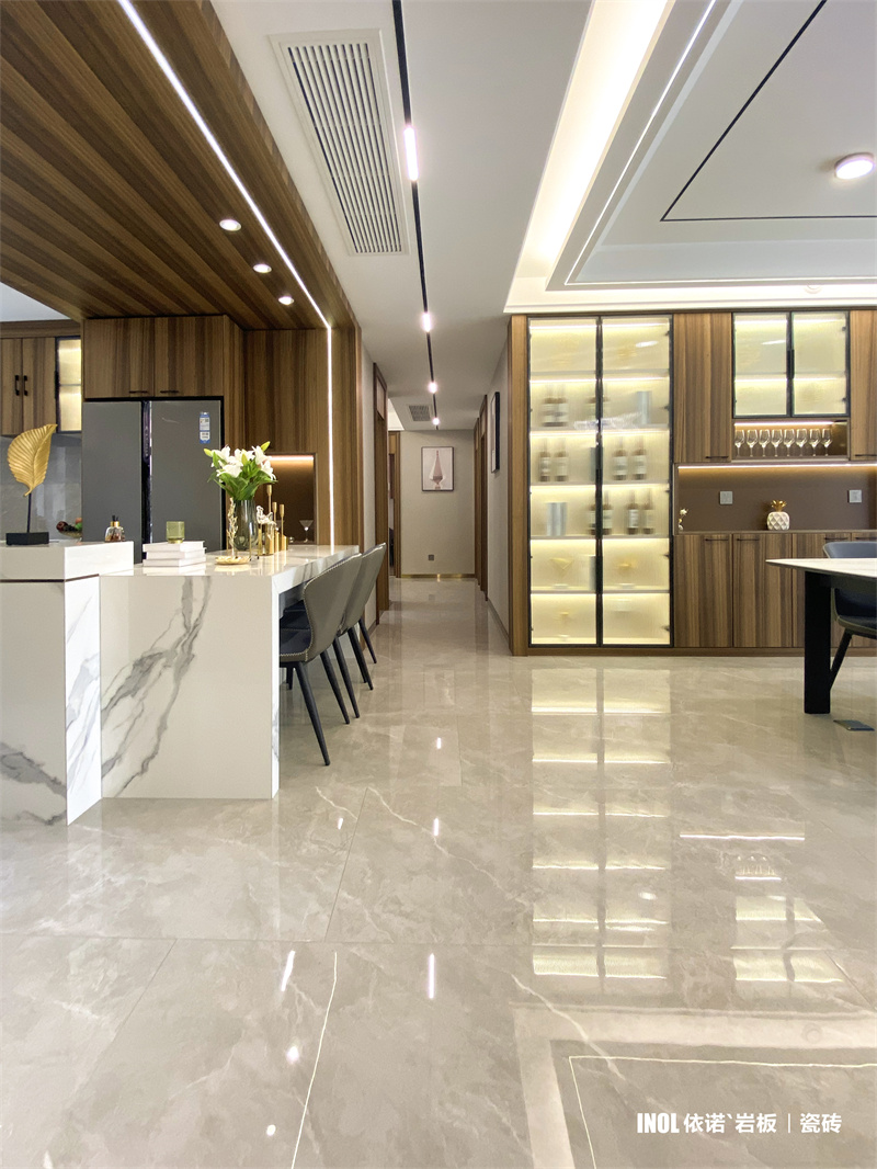 1627369744774547.jpg 9 過道.jpg