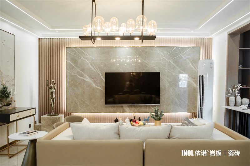 1627369886504543.jpg EF7A1875-65.jpg