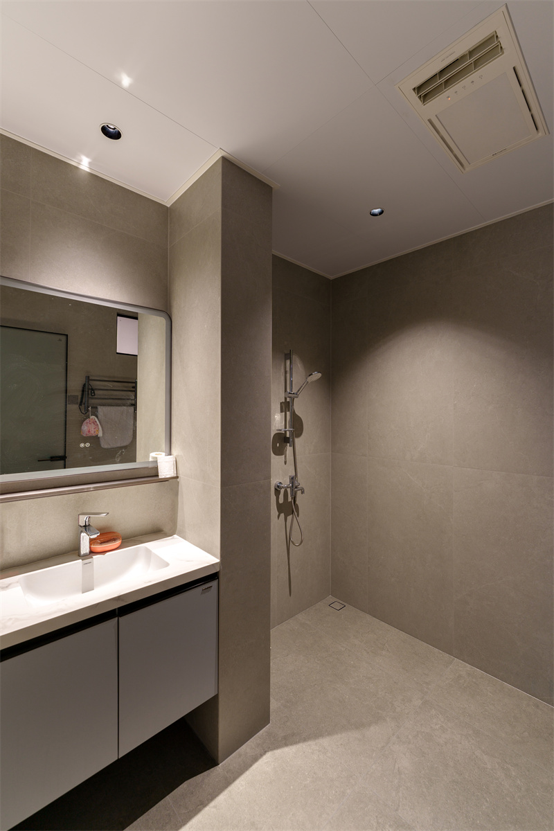 YIP09813 墻面&地面：依諾瓷磚【達(dá)利安】.jpg