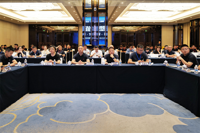 1755330500171091.jpg L1016853.JPG