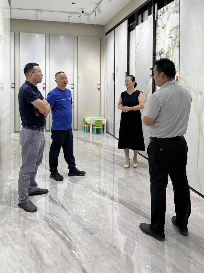 1756780124457537.jpg 0862d372a7fd504dc88513ee2b9c285.jpg